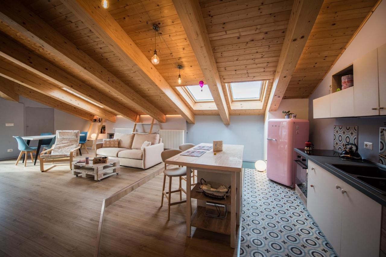 Loft 29 Mansardato Con Ampio Terrazzo Bussoleno Buitenkant foto