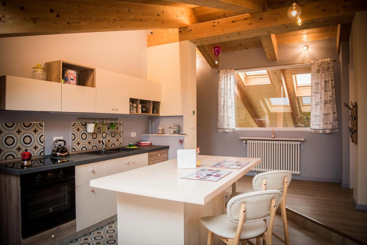 Loft 29 Mansardato Con Ampio Terrazzo Bussoleno Buitenkant foto