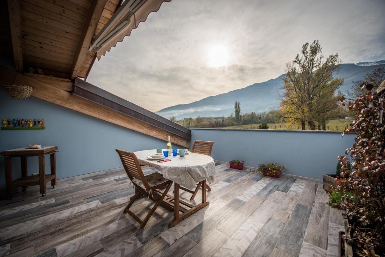 Loft 29 Mansardato Con Ampio Terrazzo Bussoleno Buitenkant foto